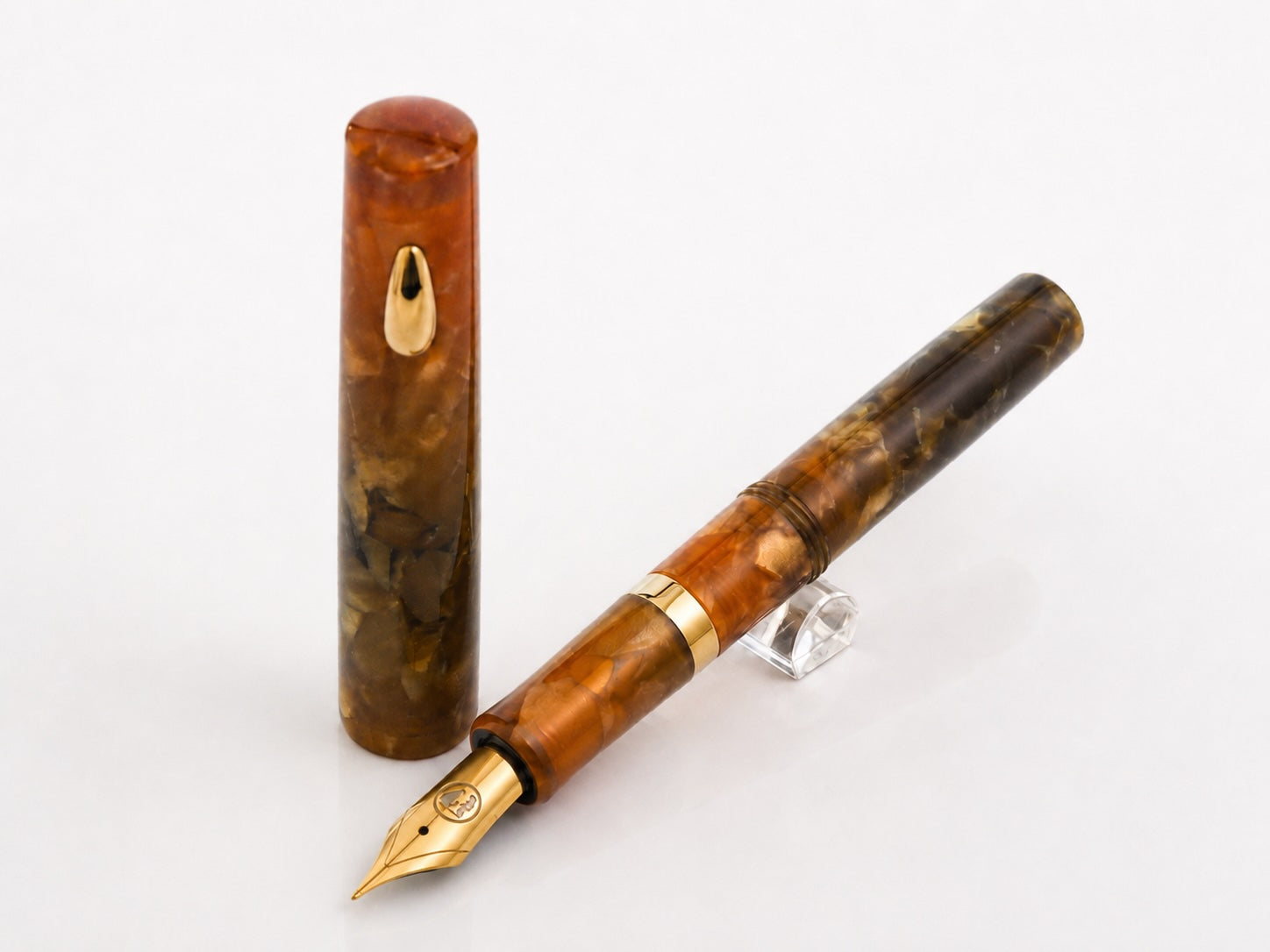 Fine Writing International Pencket Pocket Fountain Pen | Garnet - GT