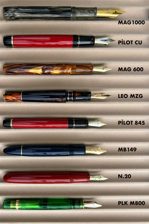 Magna Carta Mag 1000 Oversized Fountain Pen 4