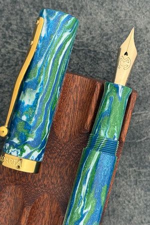 Magna Carta Mag 600 Fountain Pen True Flex Nib 18