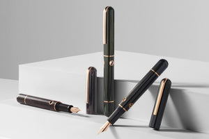 Nahvalur (Narwhal) Nautilus Fountain Pen - Chelonia Green
