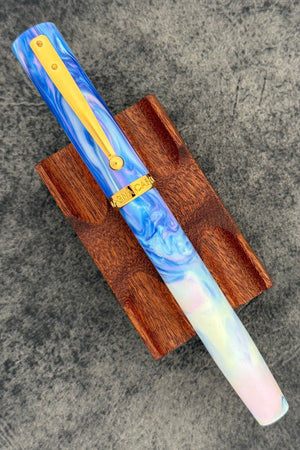 Magna Carta Mag 600 Fountain Pen True Flex Nib - Blue Opal