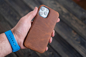 Leather iPhone 13 Pro (6.1") Hard Back Cover