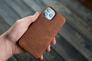 Leather iPhone 13 Pro (6.1") Hard Back Cover