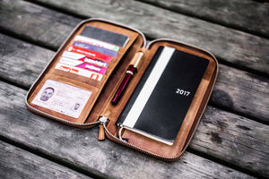 Leather Zippered Hobonichi Weeks Mega Cover - Crazy Horse Brown
