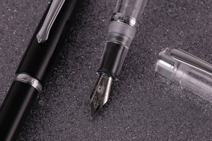 Nahvalur Original Fountain Pen - Clear Demonstrator