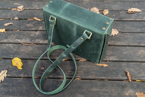 Writer's Medic Bag - Crazy Horse Forest Green
